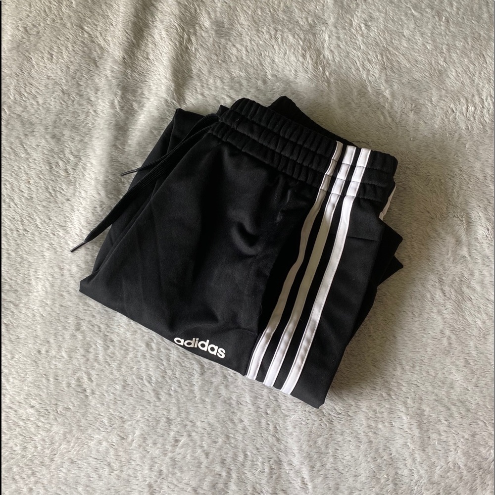 adidas sweatpants ✰